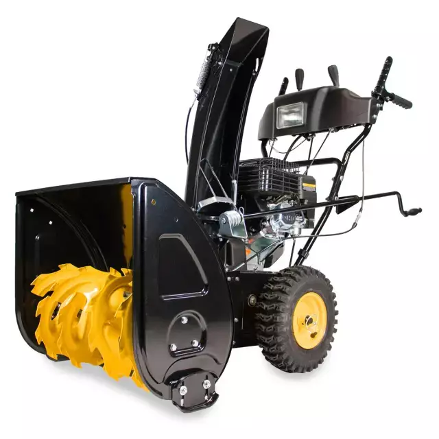 CHAMPION ST762E самоходный бензиновый снегоуборщик