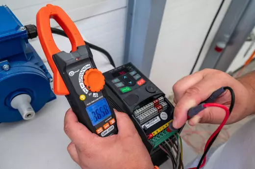 СМP-1010 Клещи электроизмерительные