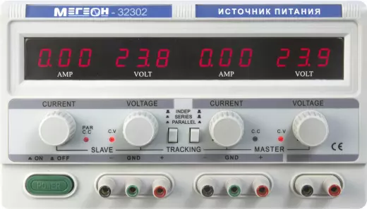 МЕГЕОН 32302 Трёхканальный линейный источник питания