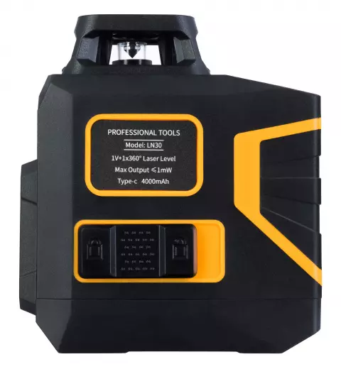 Ermenrich PLUS LN30 (черный) лазерный уровень