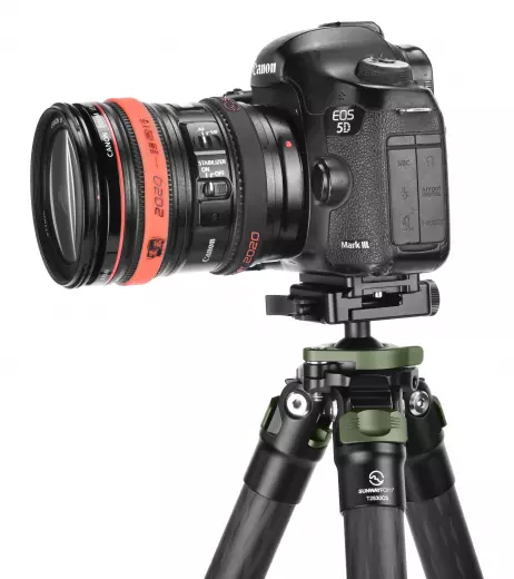 Sunwayfoto T2830CS Carbon штатив с зажимом SM-76 под ложе