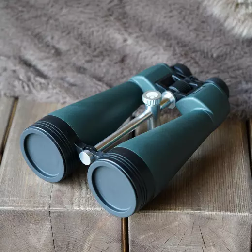 Levenhuk Bruno PLUS 20x80 бинокль