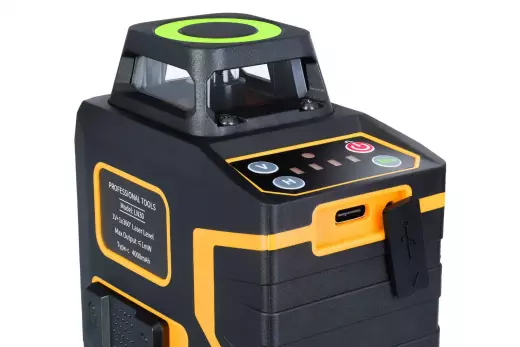 Ermenrich PLUS LN30 (черный) лазерный уровень