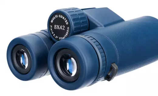 Levenhuk Discovery Elbrus 8x42 бинокль